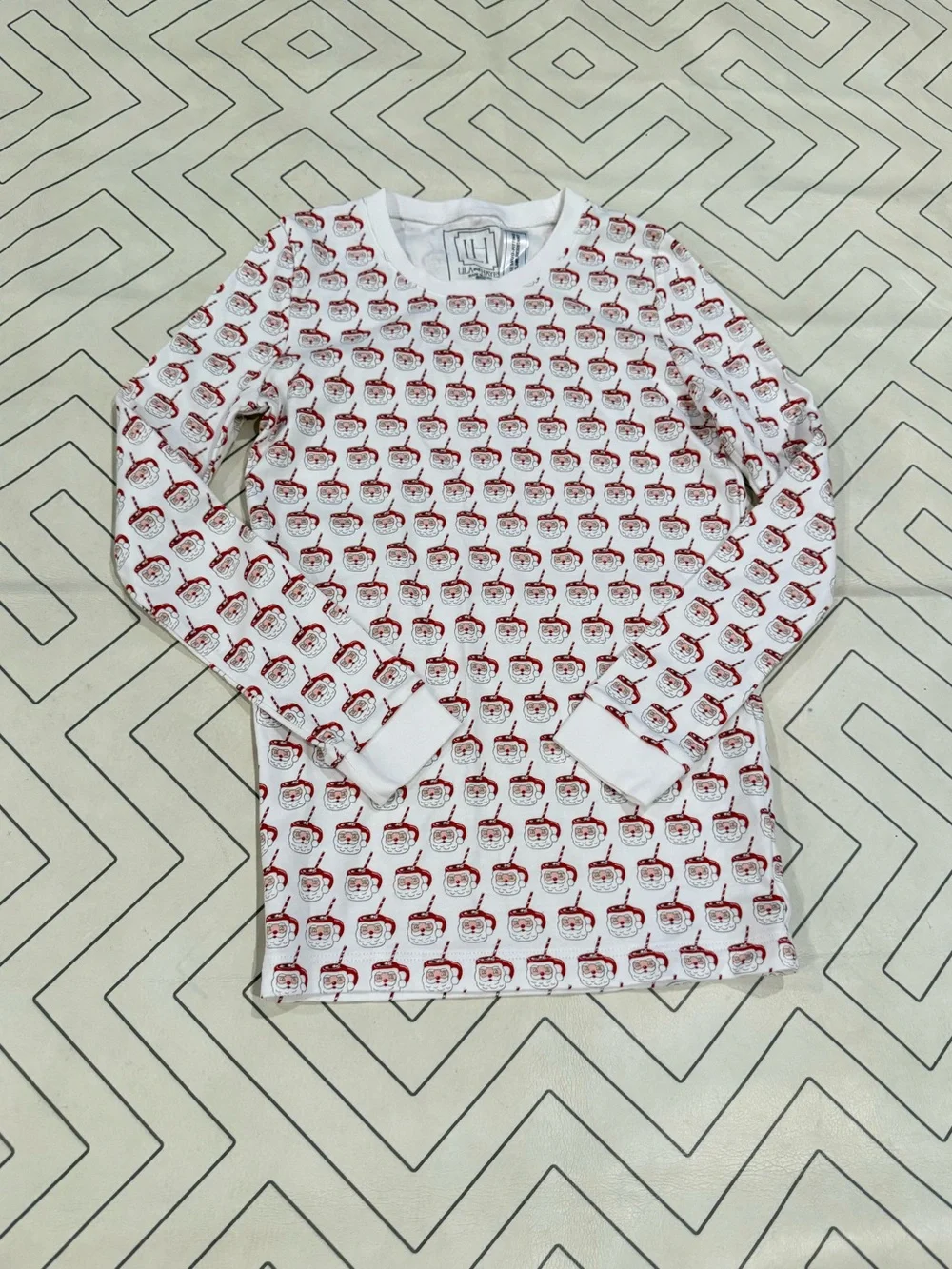 New Lila and Hayes Long Sleeve Santa Pajama Top